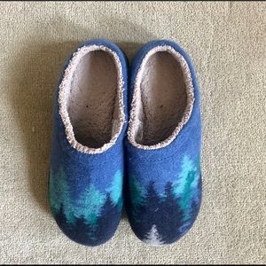 L.L. Bean Slippers